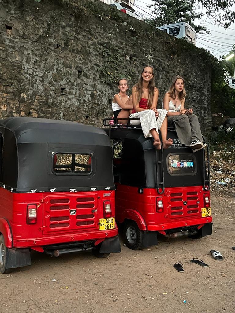 Tres ruedas bastan para enamorarte del caos asiático